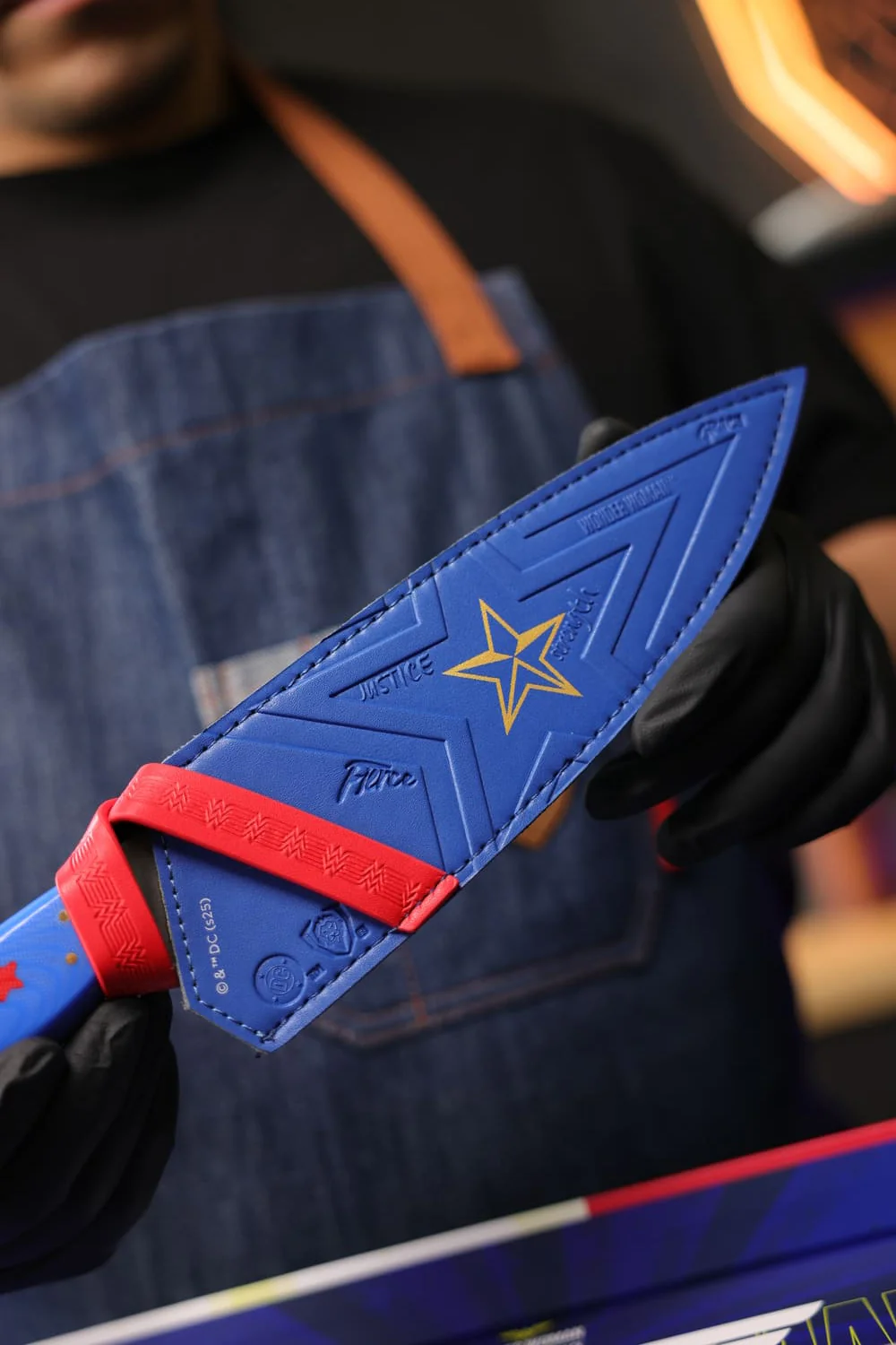 Chef's Knife 8" | Wonder Woman™ Edition | Dalstrong © - Image 11