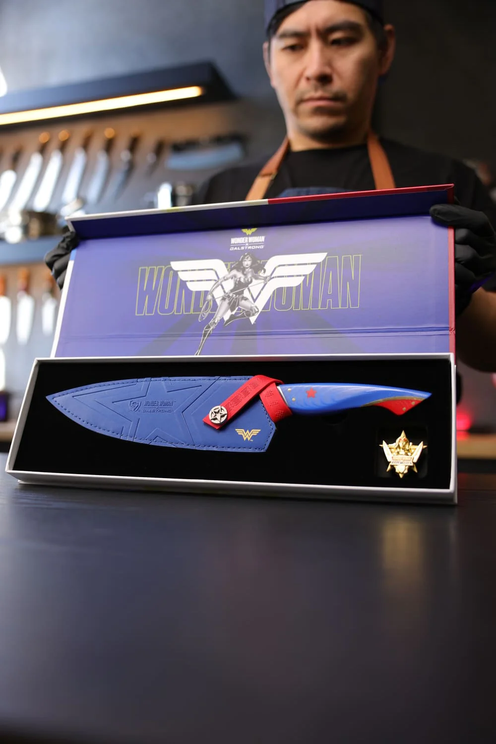 Chef's Knife 8" | Wonder Woman™ Edition | Dalstrong © - Image 18