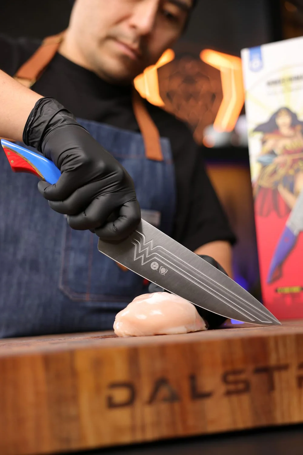 Chef's Knife 8" | Wonder Woman™ Edition | Dalstrong © - Image 6