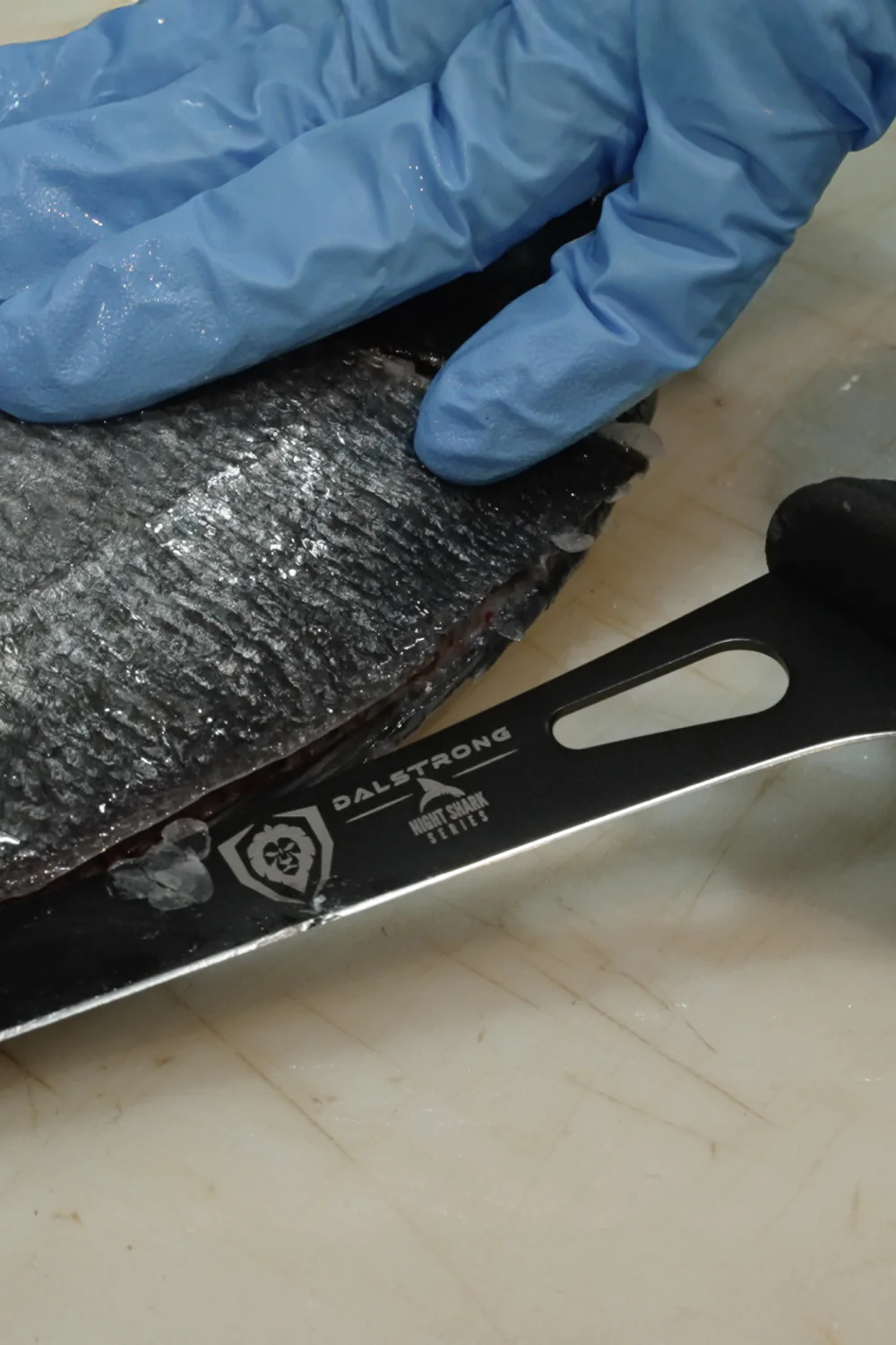 Fillet Knife 7" | Night Shark Series | Flexible Blade | NSF Certified | Dalstrong © - Image 4
