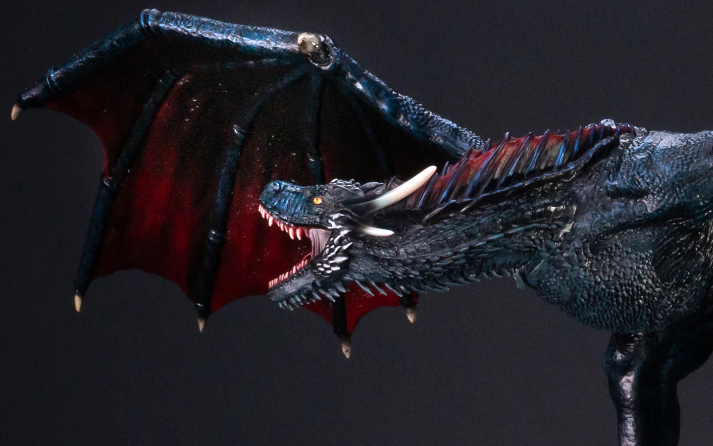 Game of Thrones™ x StudioForge™ | Drogon's Fury™ | 8.5” Collector’s Chef Knife & Sculpted Display Stand - Image 9