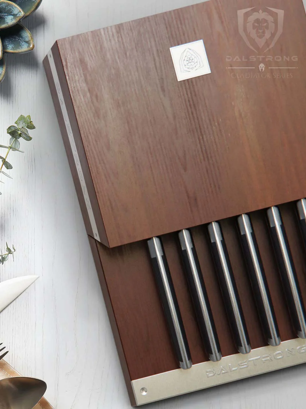 8-Piece Steak Knife Set with Storage Block | Gladiator Series | Knives NSF Certified | Dalstrong © - Image 9