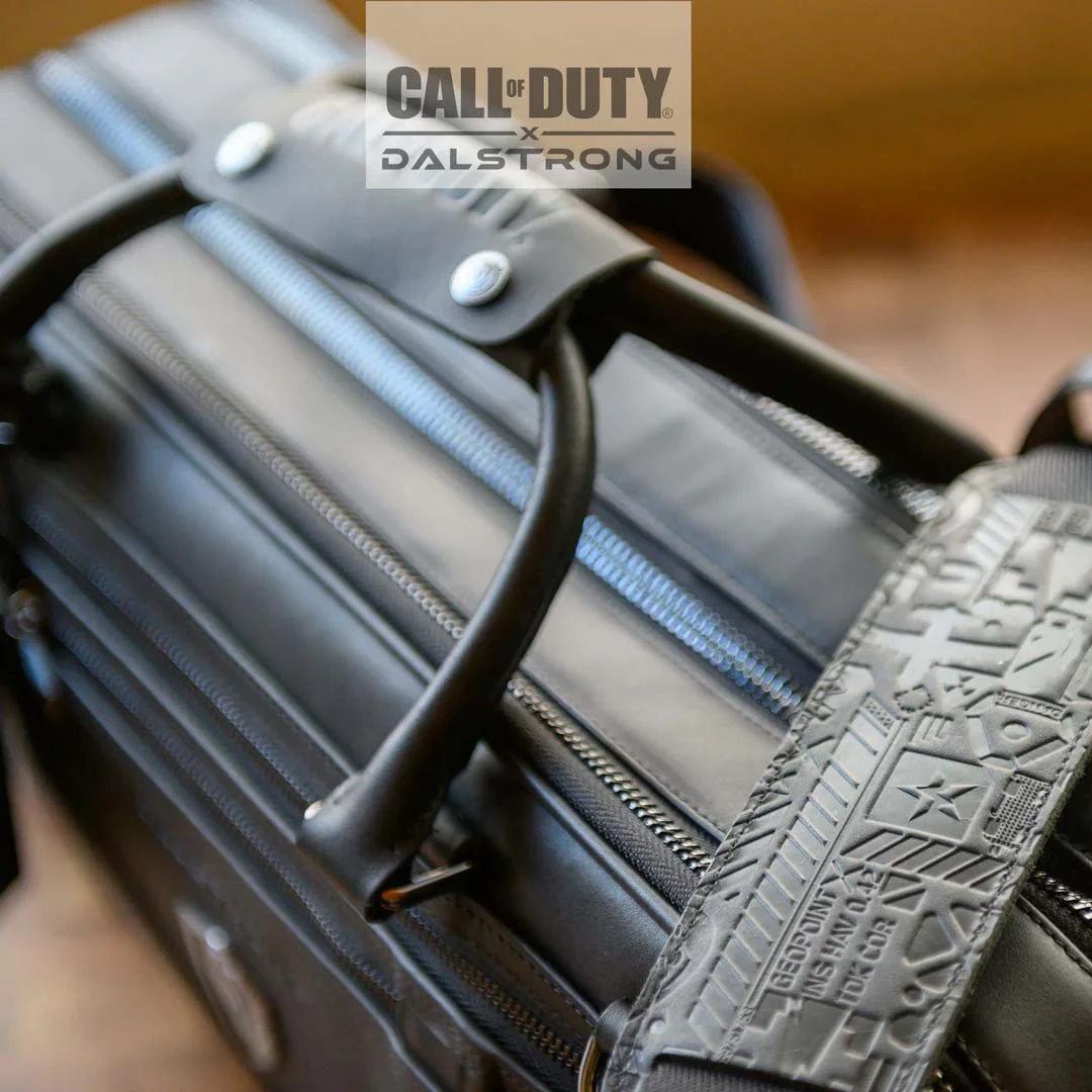 Limited Edition Leather Knife Bag | Call of Duty © Edition | Black Genuine Leather | EXCLUSIVE COLLECTOR BAG | Dalstrong © - Image 2